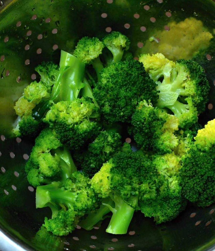 blanšírovaná brokolice